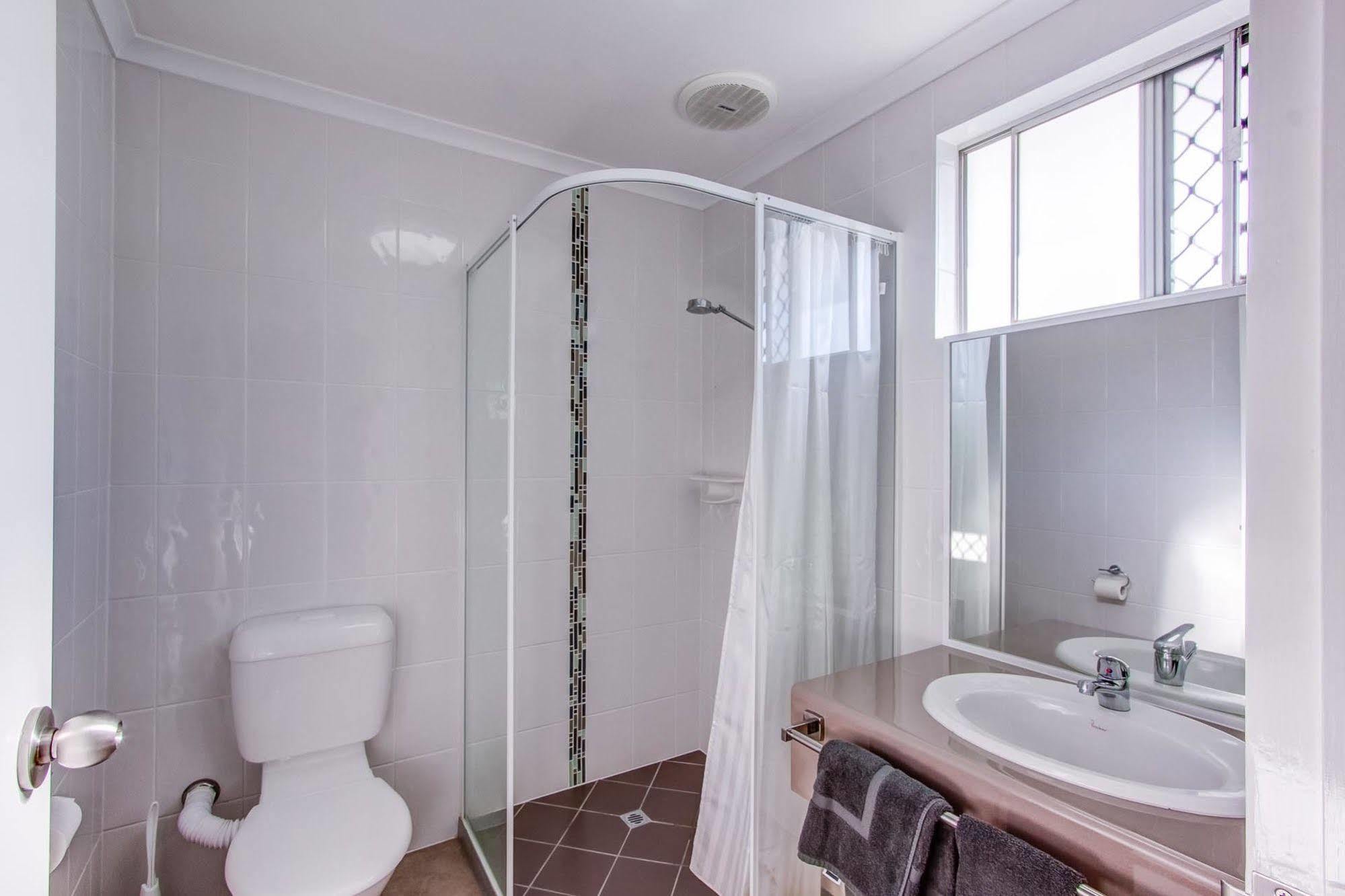 Galaxy Mackay Motor Inn Экстерьер фото